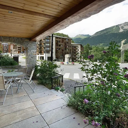 Chez Stephane Et Estelle Villarodin-Bourget
